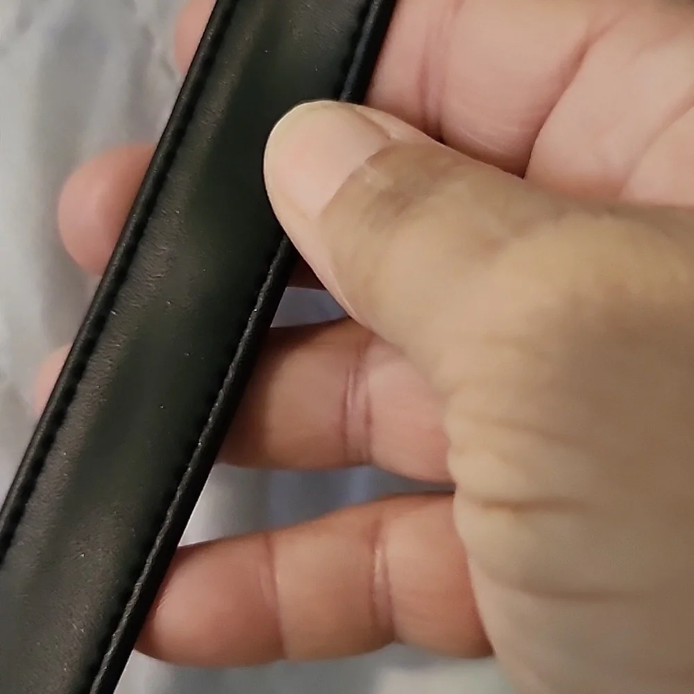 Bueno Shoulder Bag. (39) - Picture 5 of 13